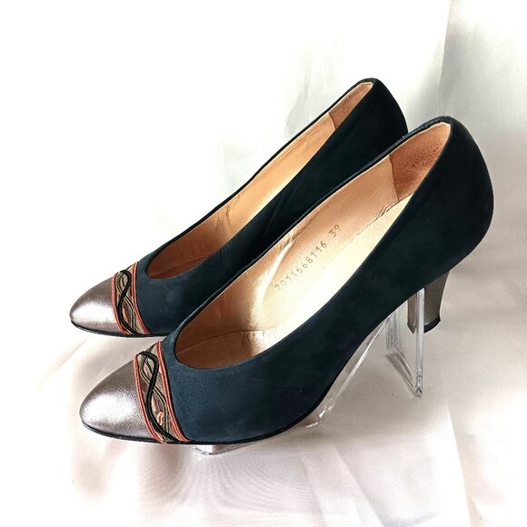 EUC ~ KURT GEIGER Baldini Gorgeous Navy Blue Suede Pumps ~ Size 9 - Picture 6 of 15